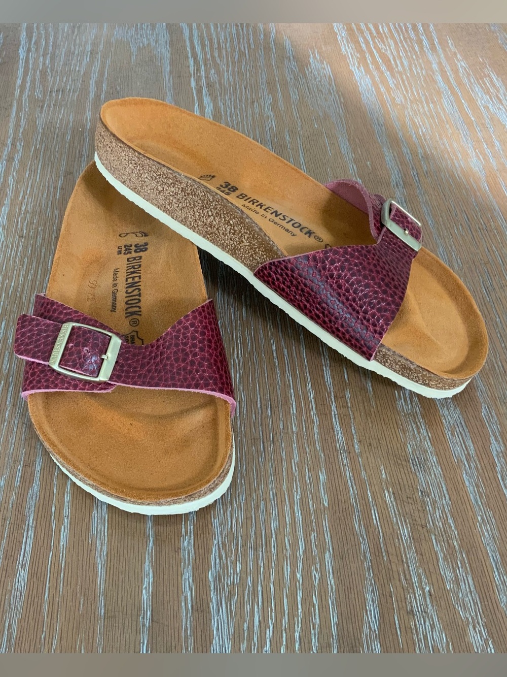 Birkenstock Leather Burgundy Buckle Adjustable Strap Slide Sandals EU 38 US 7